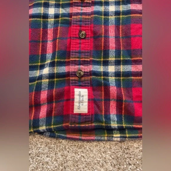 Abercrombie & Fitch Flannel Muscle Shirt Mens Small Plaid Red Thick Button Up - Picture 5 of 7
